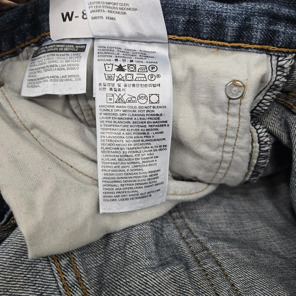 Levis ***scuffs item