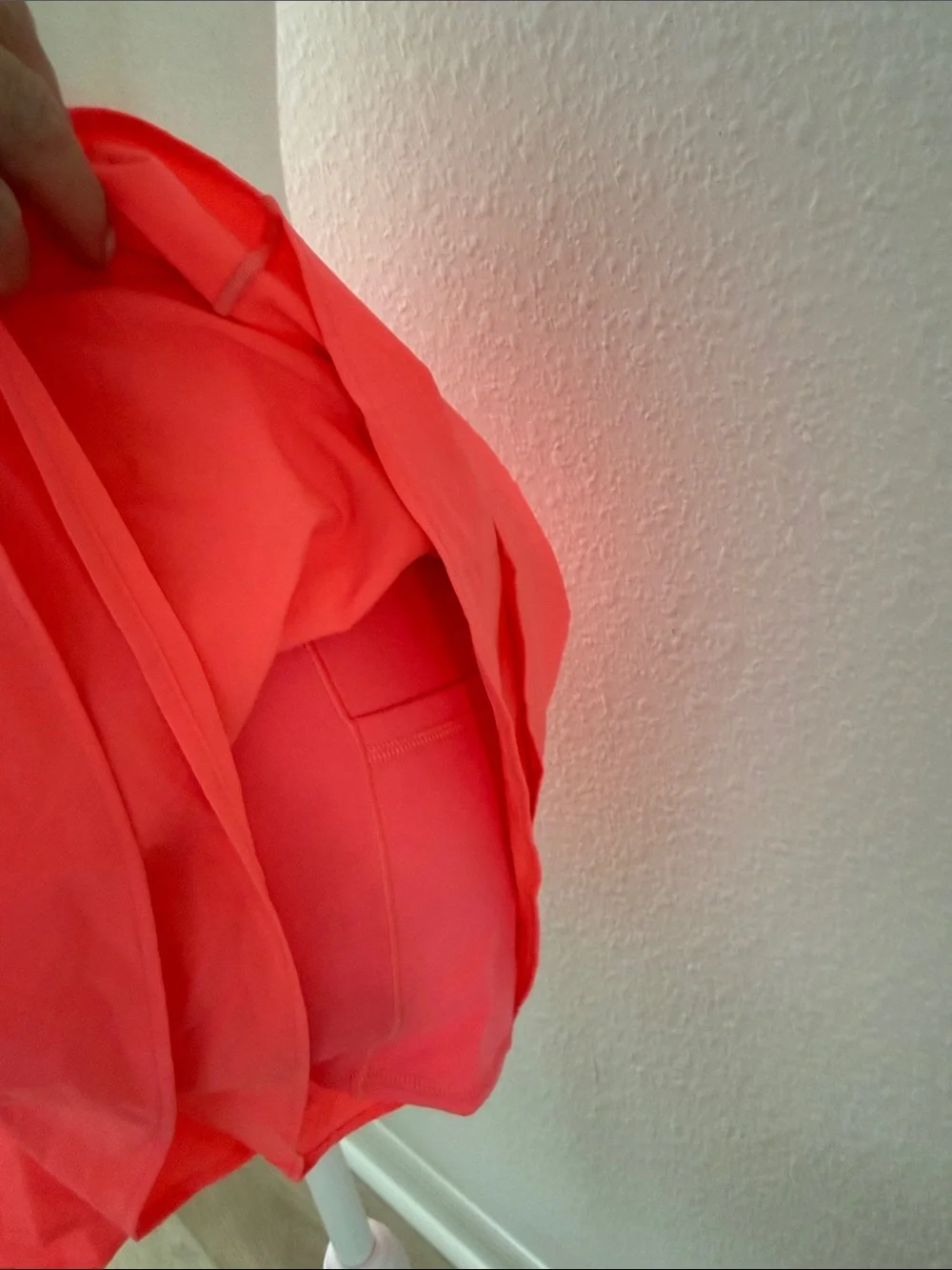 aerie bright coral