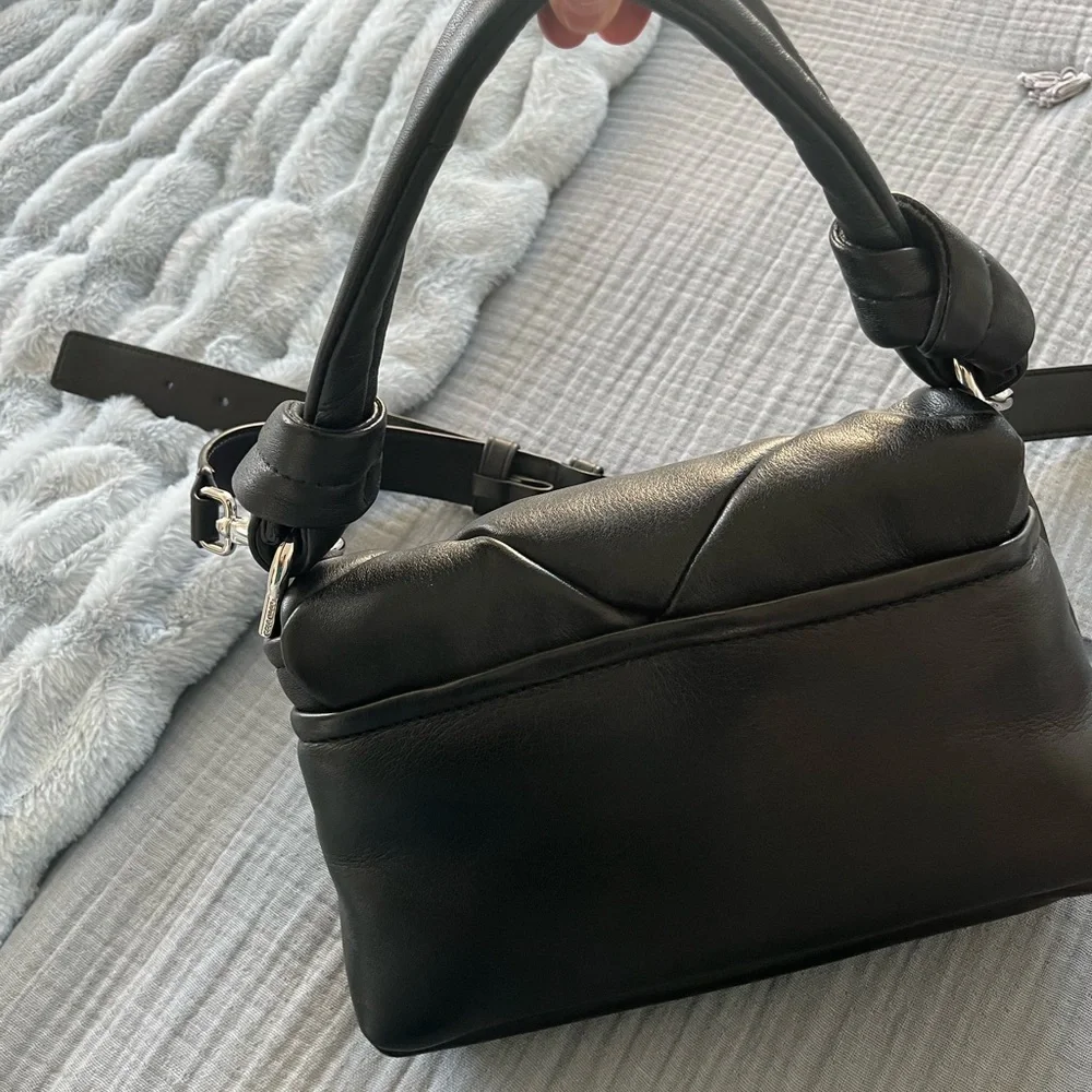 Cole Haan sleek cole