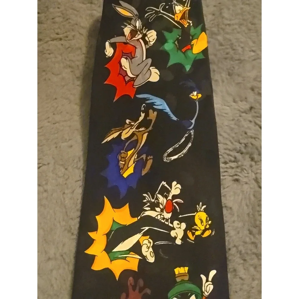 Looney Tunes Mania brand looney