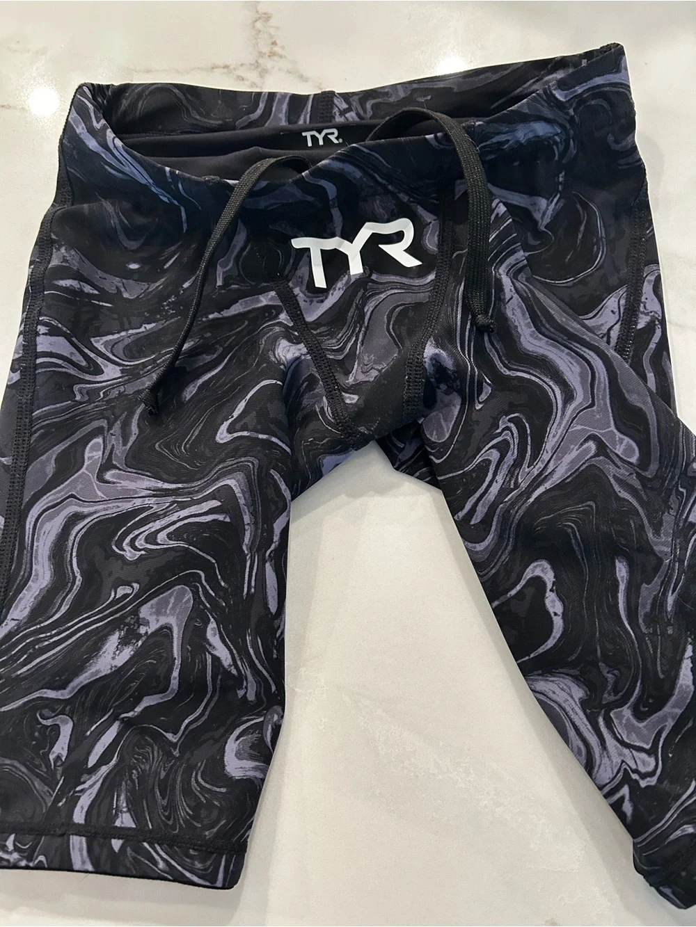 TYR streamlined jammer