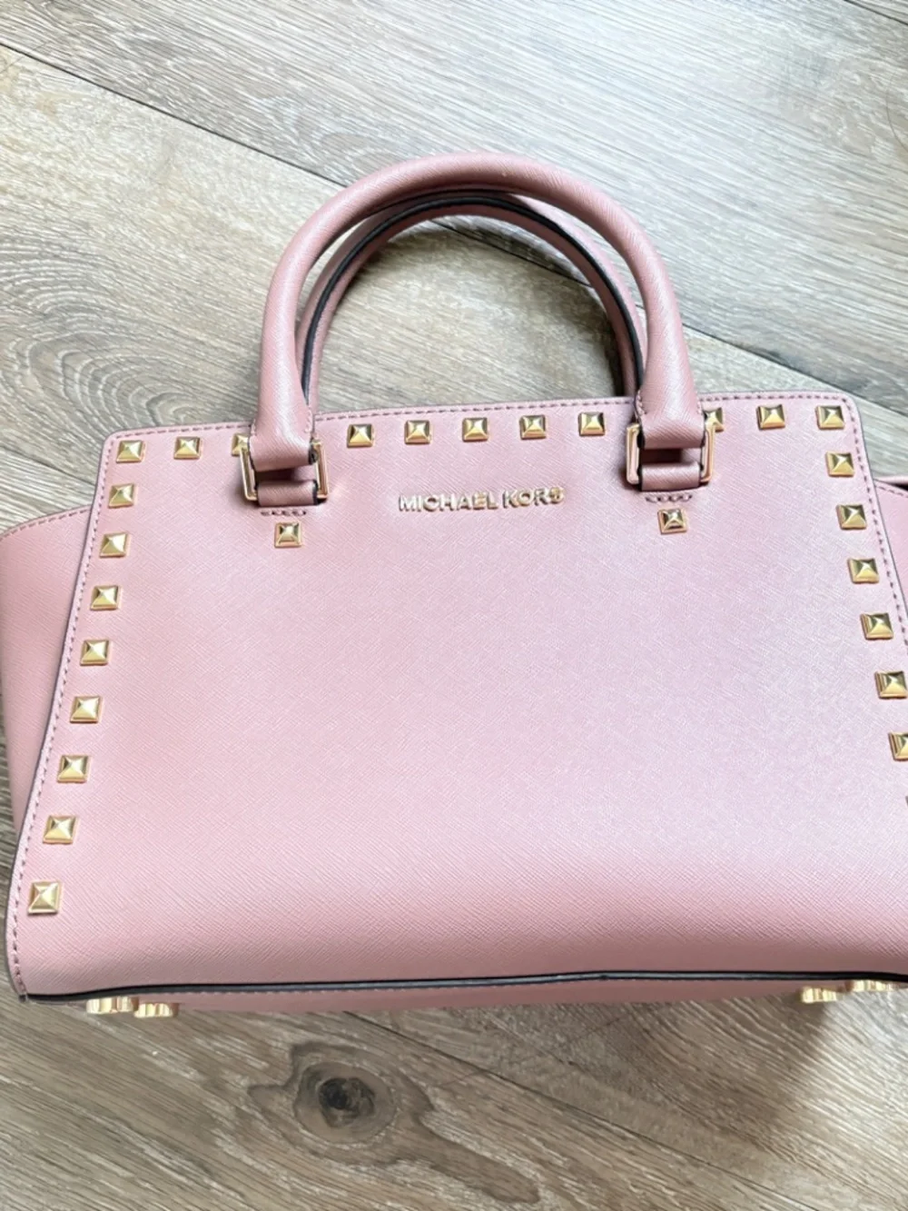 Michael Kors authentic michael