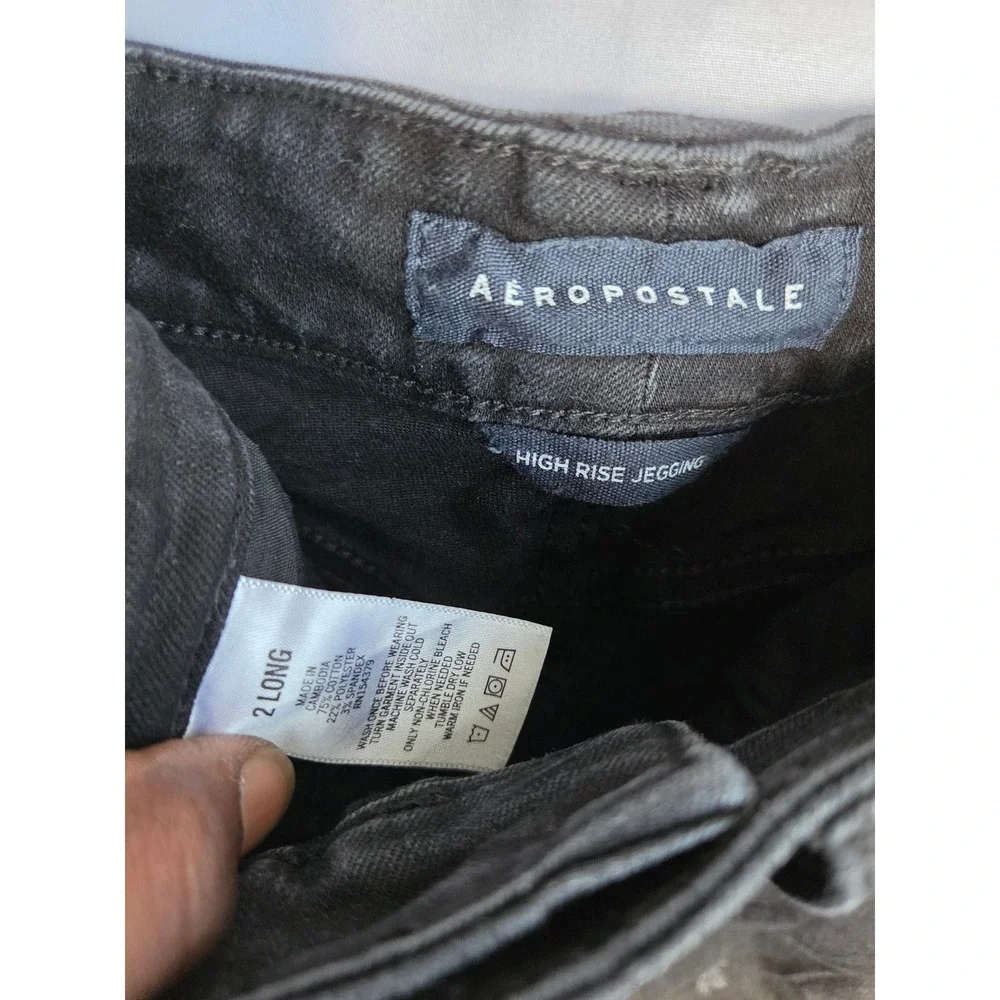Aeropostale these high