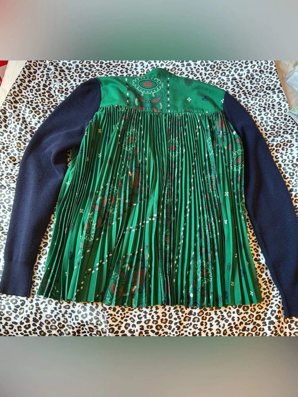 Sacai gives neckline unique