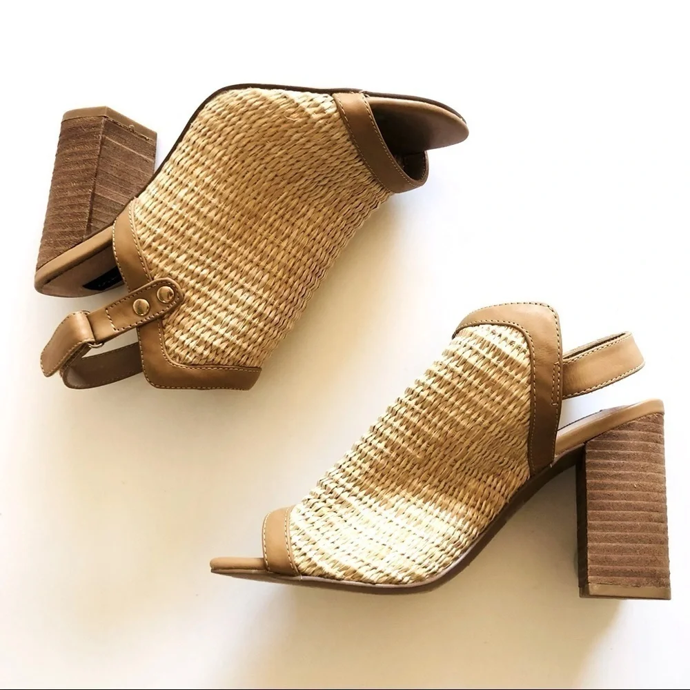 Steve Madden steven by