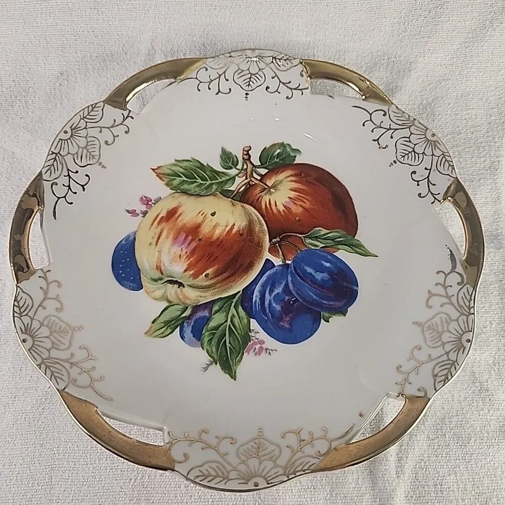 Dish Fruit Painted Design Shallow Bowl Cut Out Gold Banding 7.5