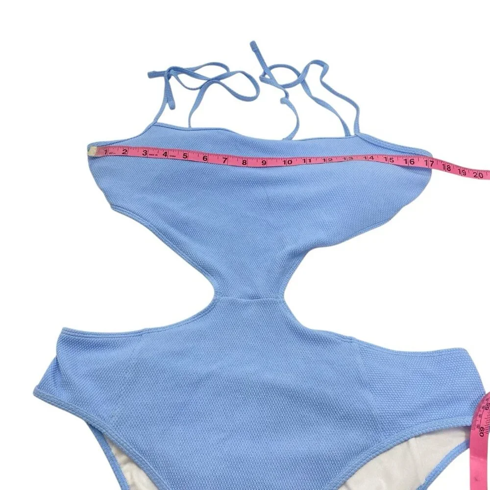 Abercrombie & Fitch profile 59