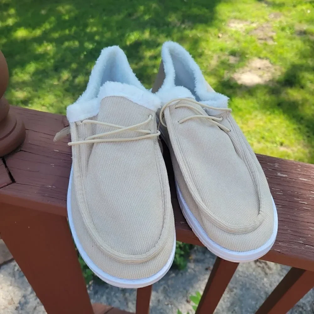 Cozy Fleece-Lined Casual Slip-On Shoes | Women’s Size 40 / 9  | New