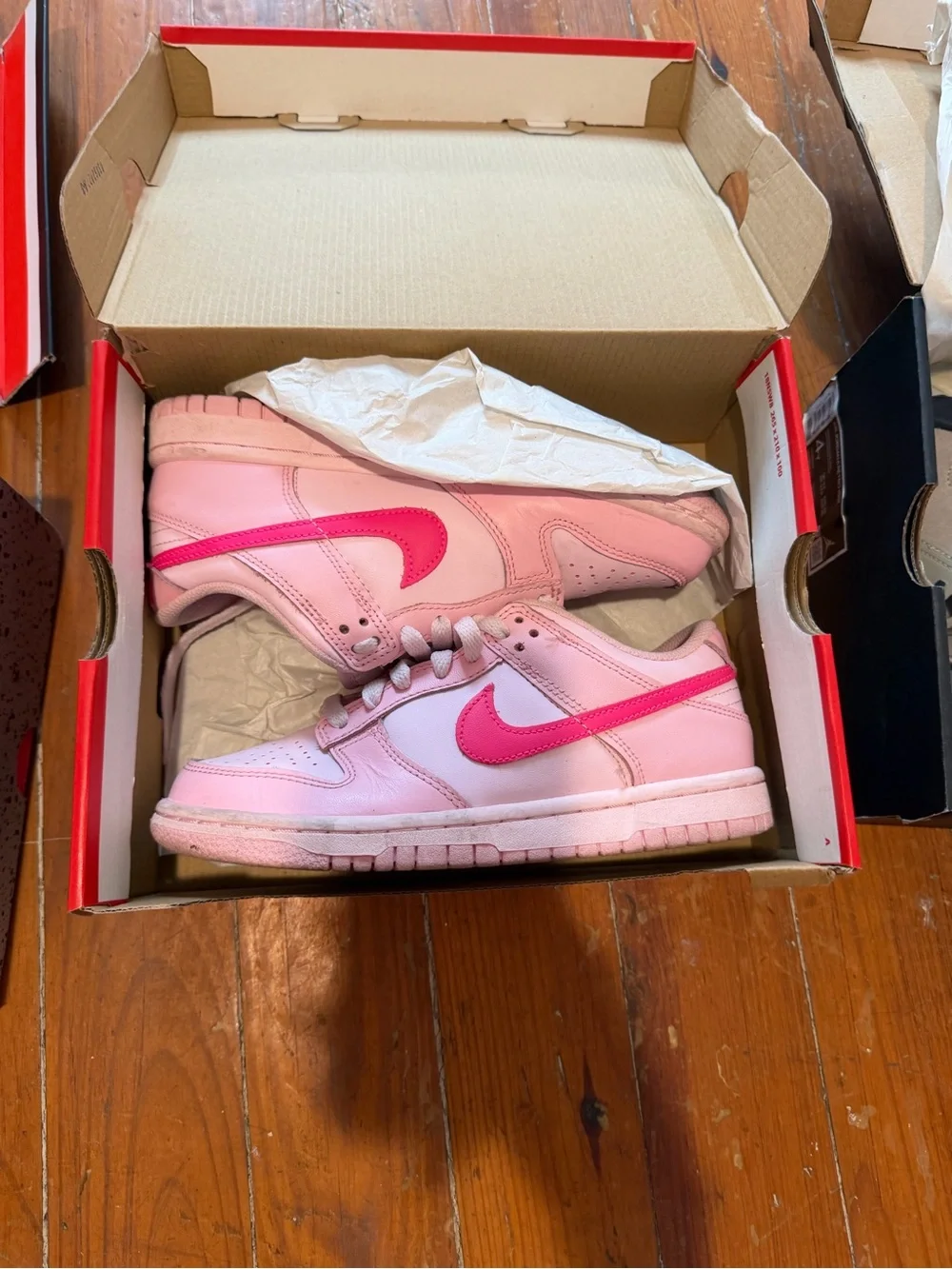 bubblegum pink dunks