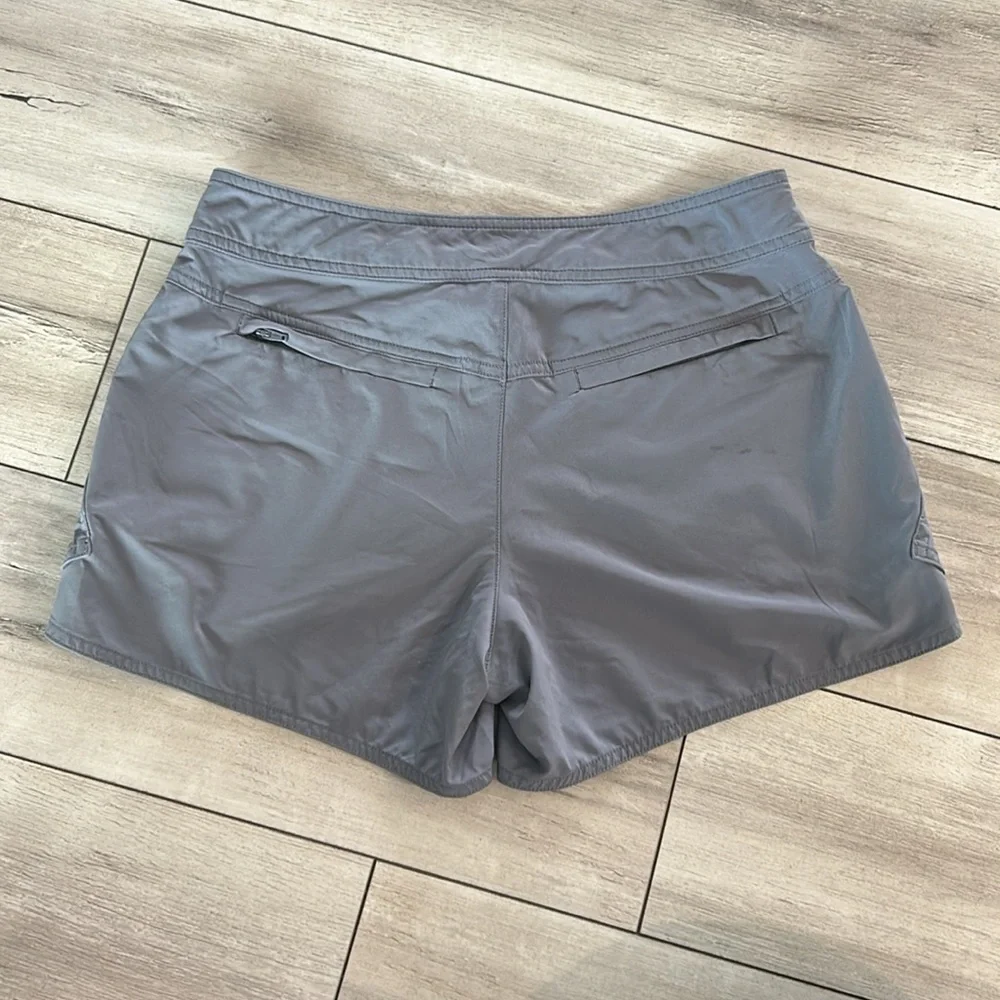 Athleta gray wahina