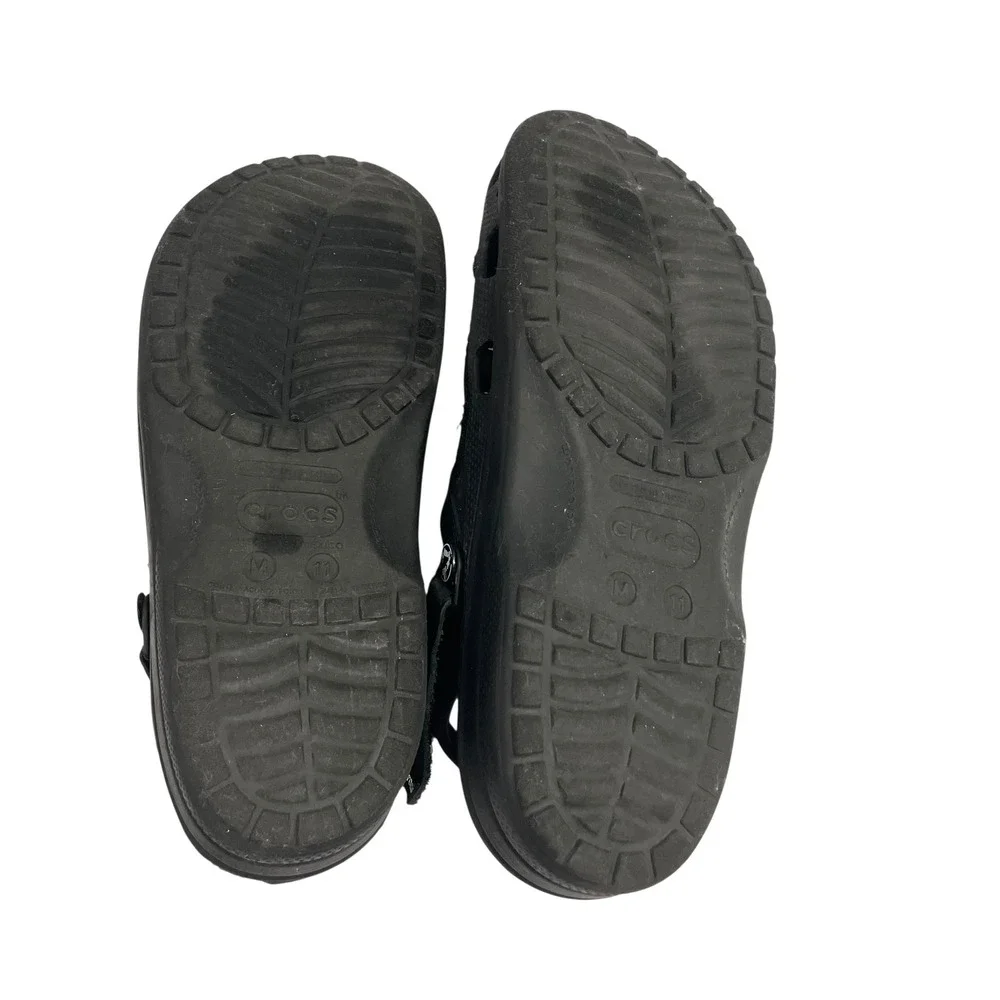 CROCS size 11