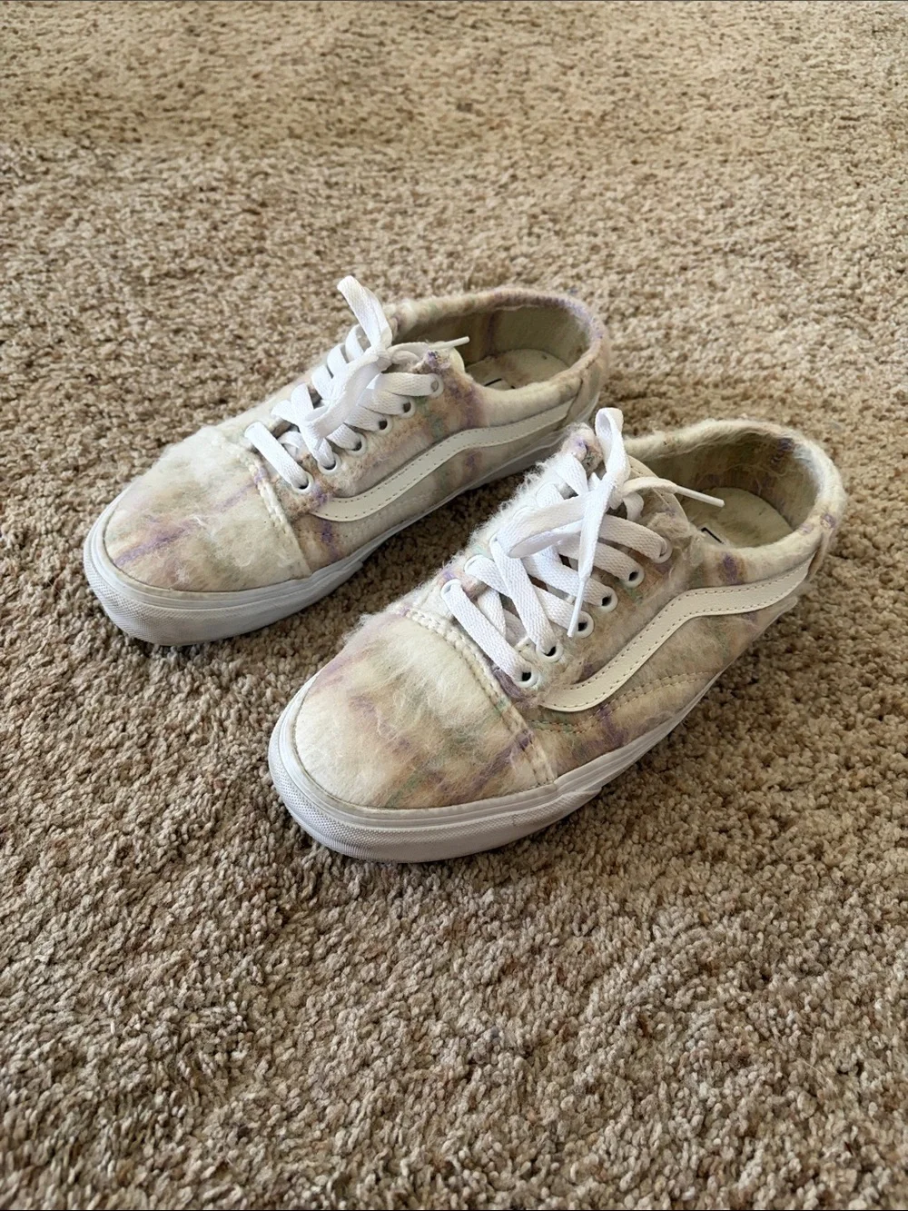 Vans size gently