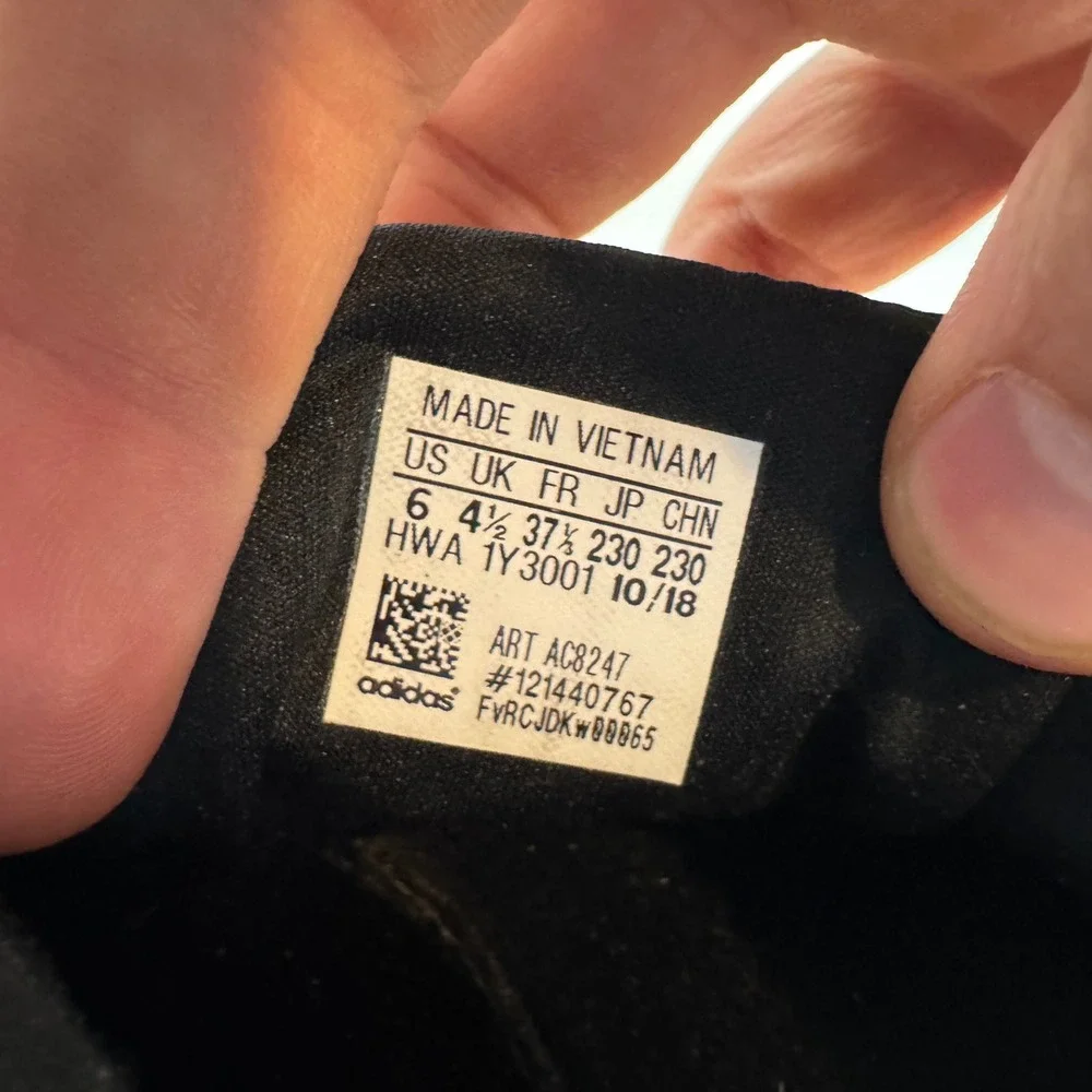 adidas comfortable women’s