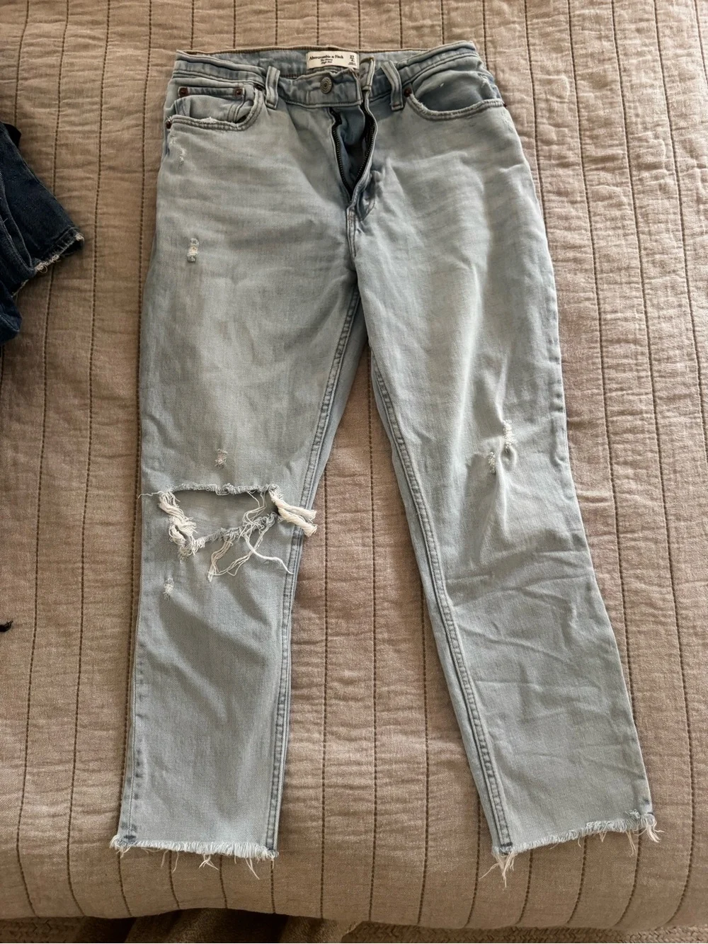 Abercrombie & Fitch Light Blue Slim Straight Women's Jeans
