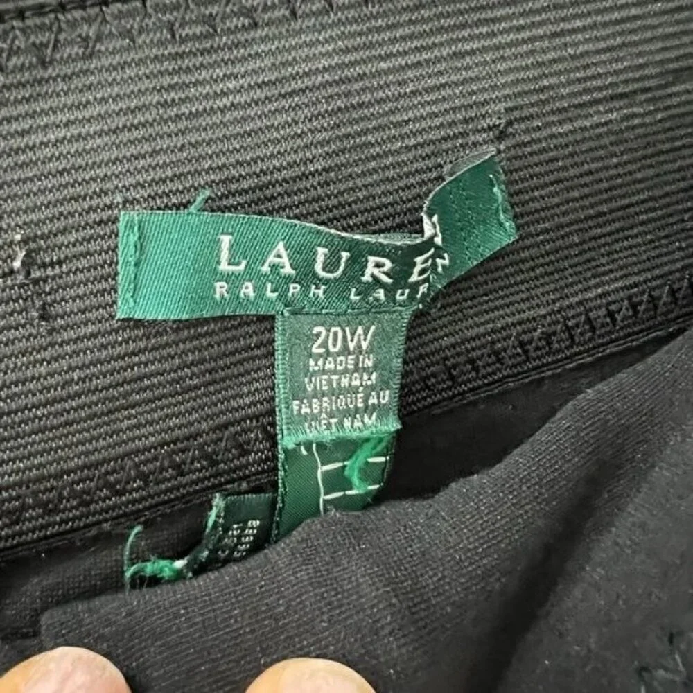 Lauren Ralph Lauren measurements laying
