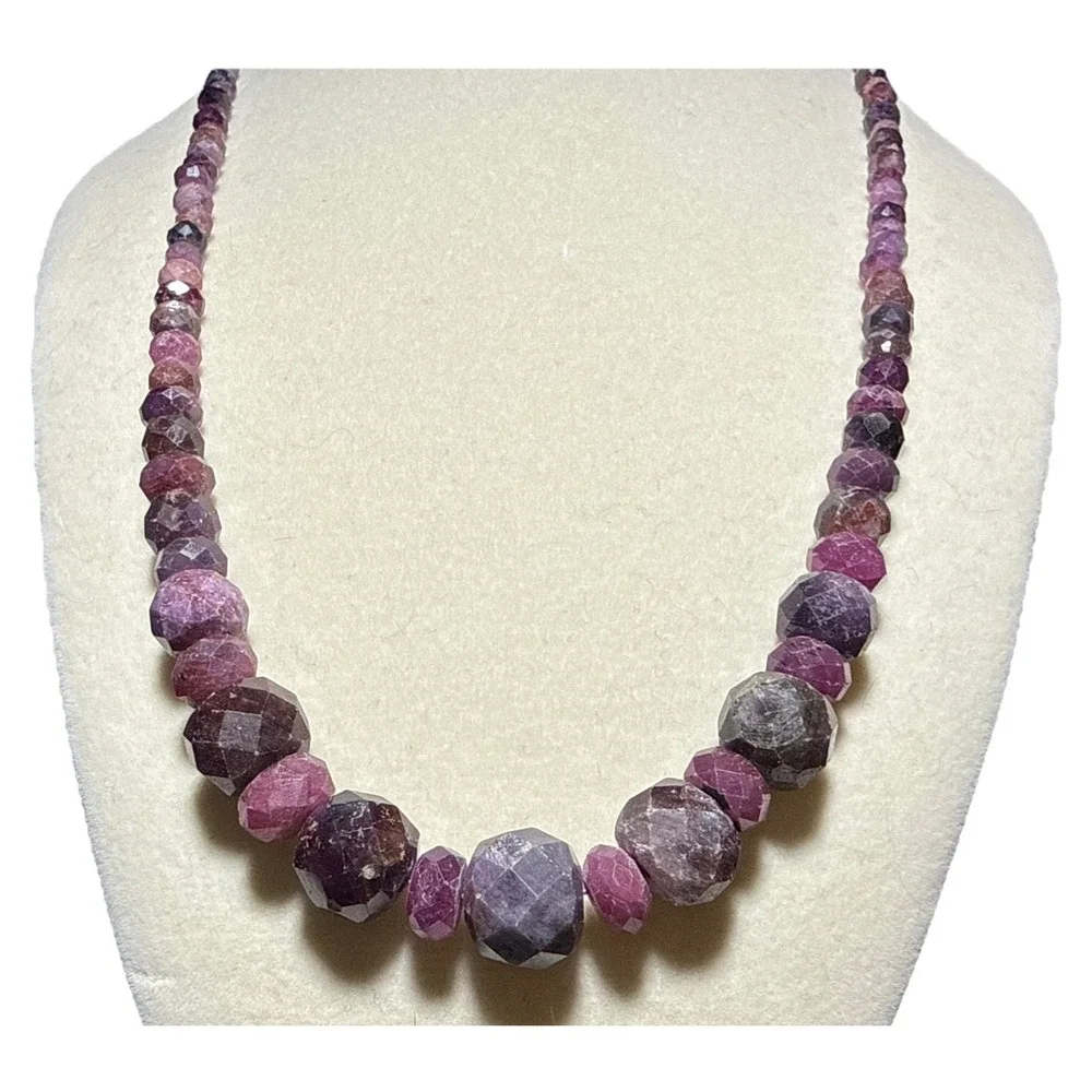 Mine Finds by Jay King necklace about