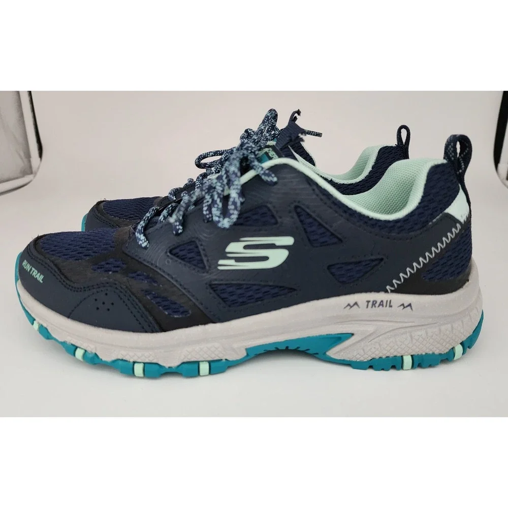 Skechers run trail