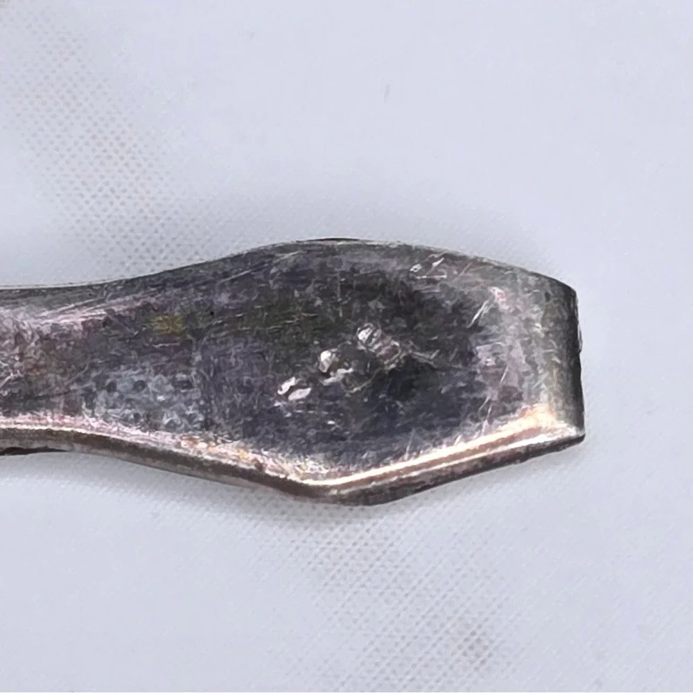 Unbranded vintage artisan