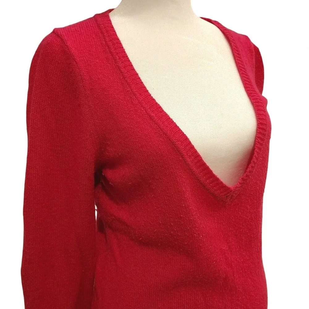 American Eagle Outfitters pink isa