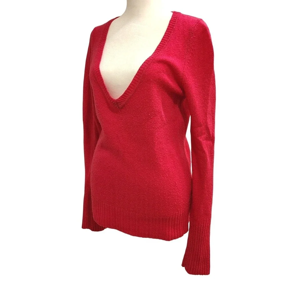 American Eagle Outfitters pink isa