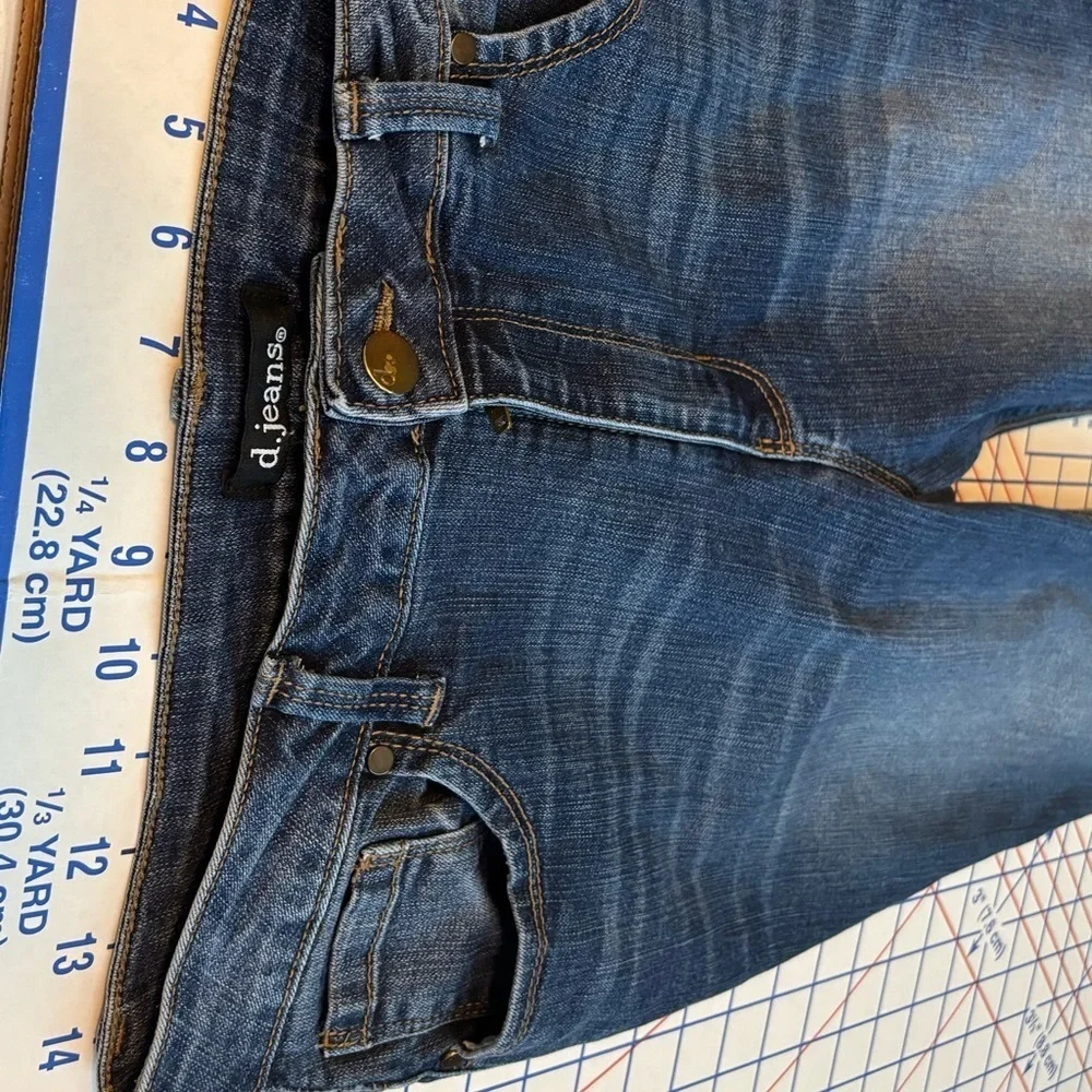 d. jeans trendy jeans