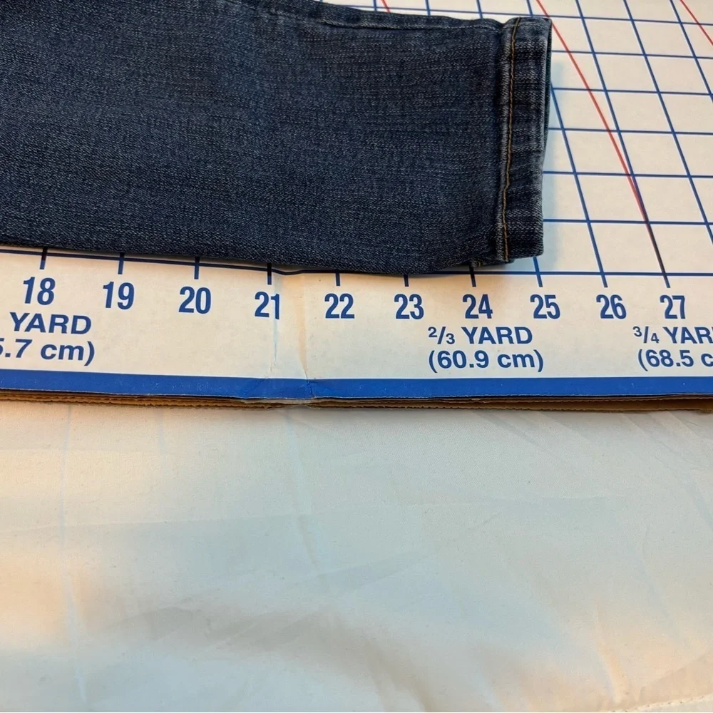 d. jeans trendy jeans