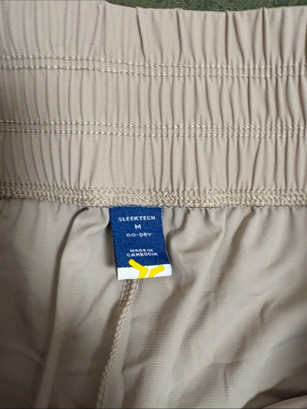 Old Navy Wide-Leg Pants in Taupe