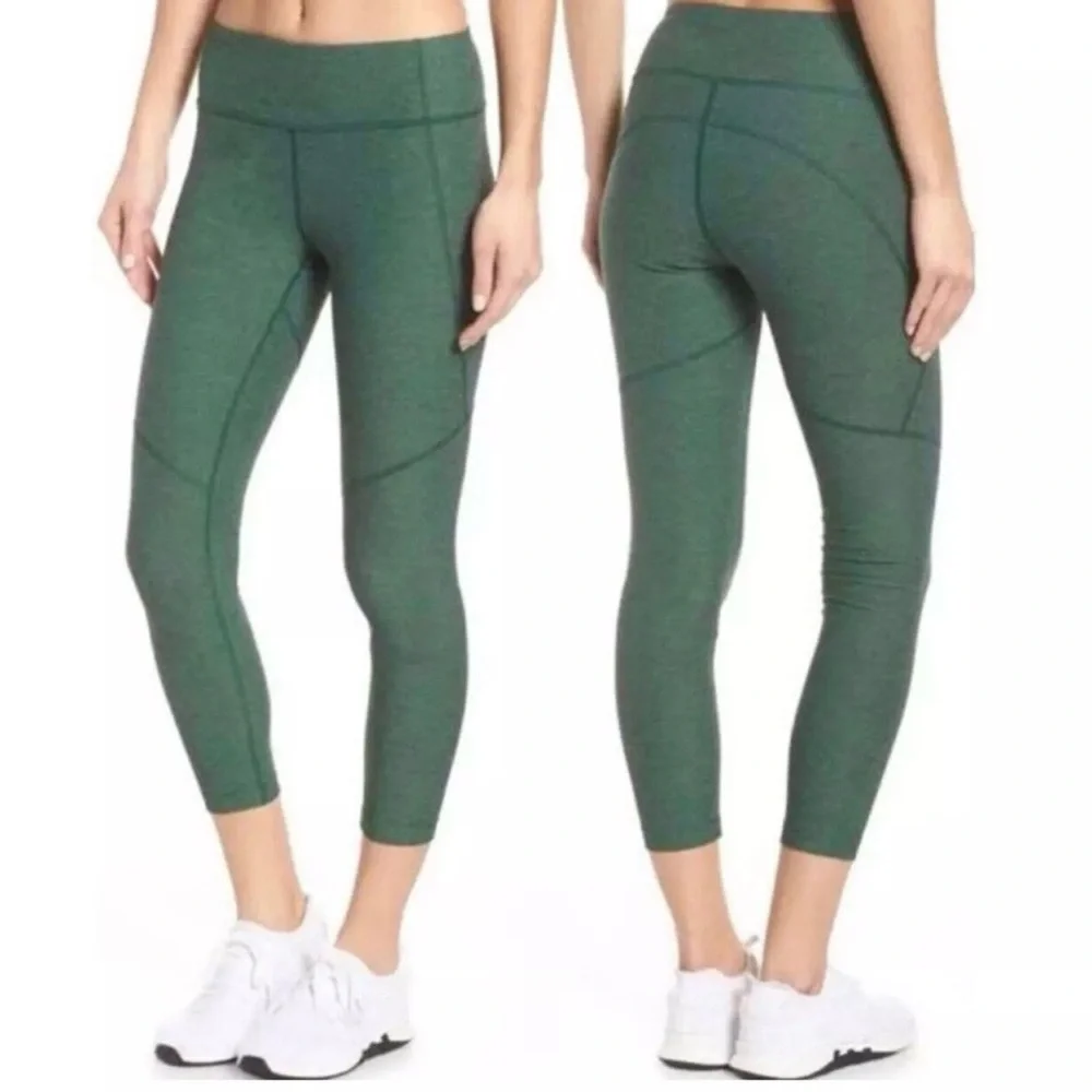 Outdoor Voices Size S 7/8 Length Warm Up Leggings Hunter Green Space Dye Stretch