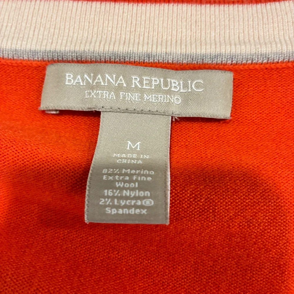 Banana Republic this vibrant