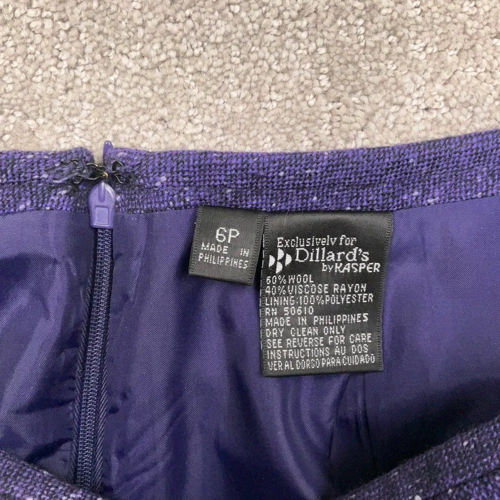 Kasper skirt suit
