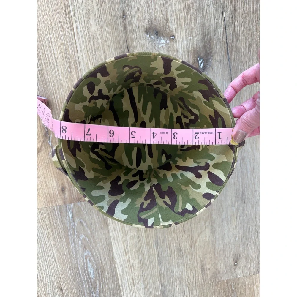Unbranded camo print