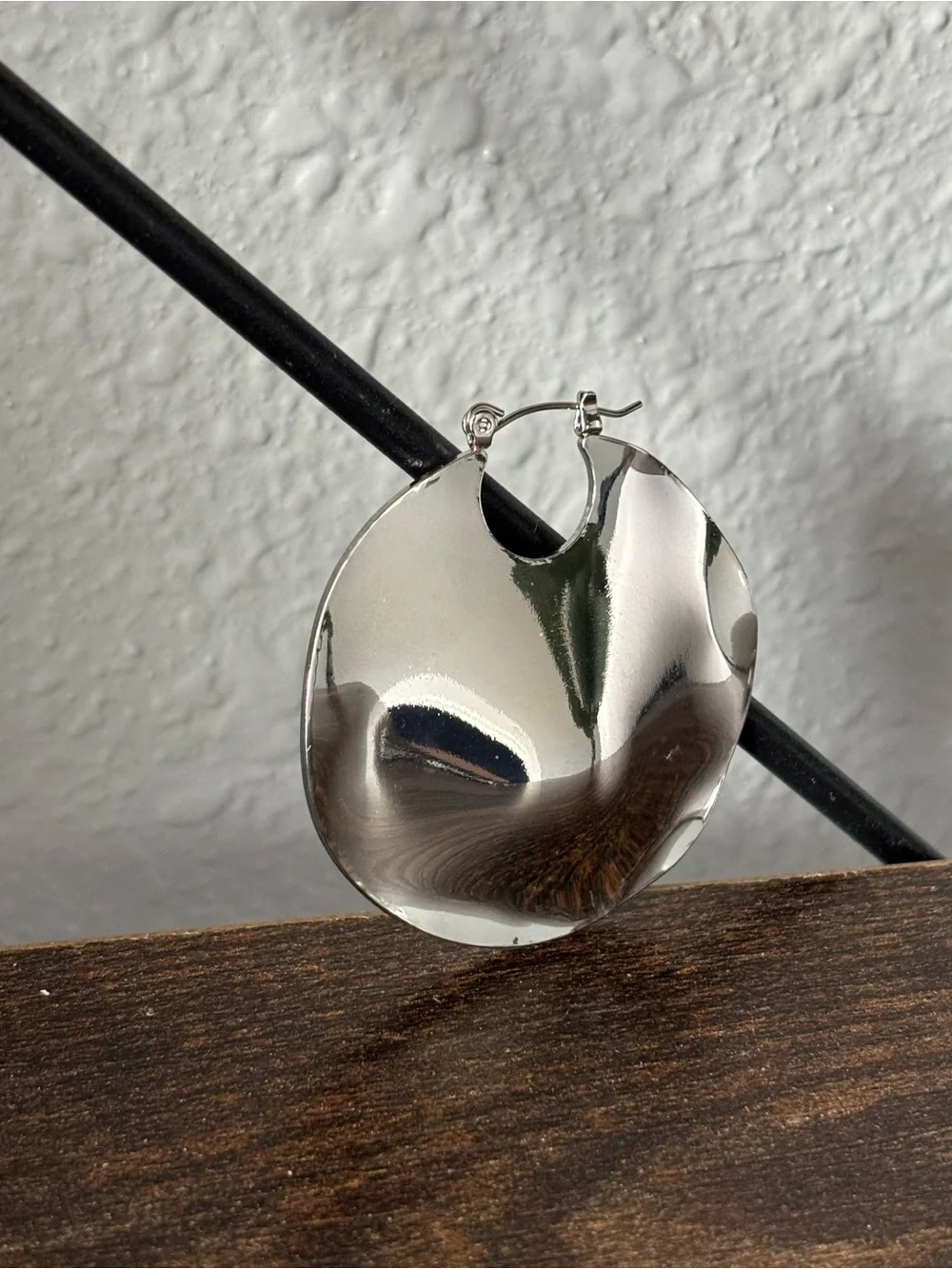 N/A shiny silver