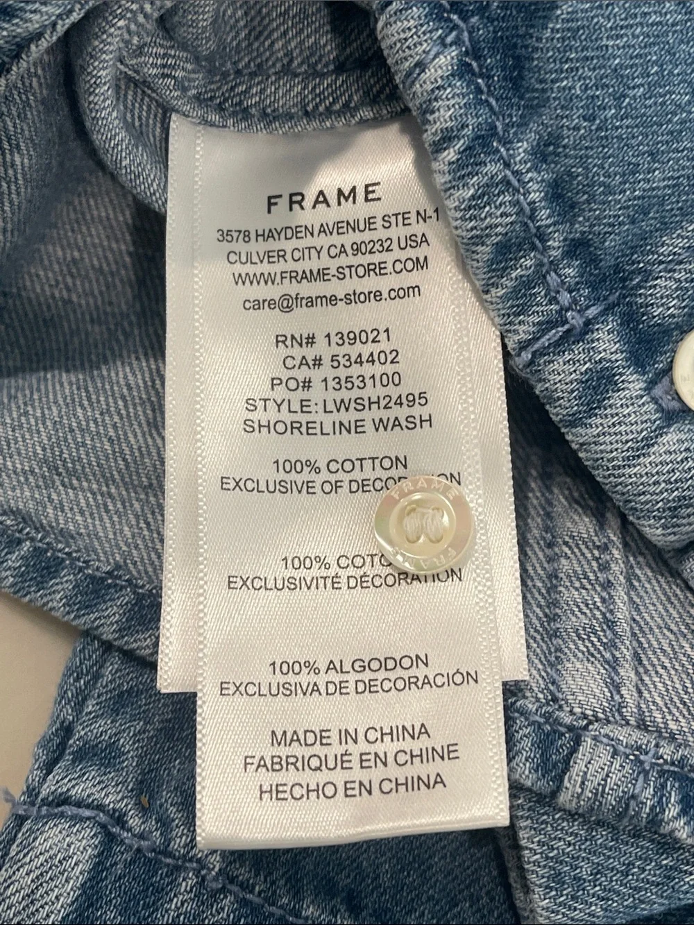 FRAME Denim Cropped Cotton Shirt in Shoreline Wash Size M