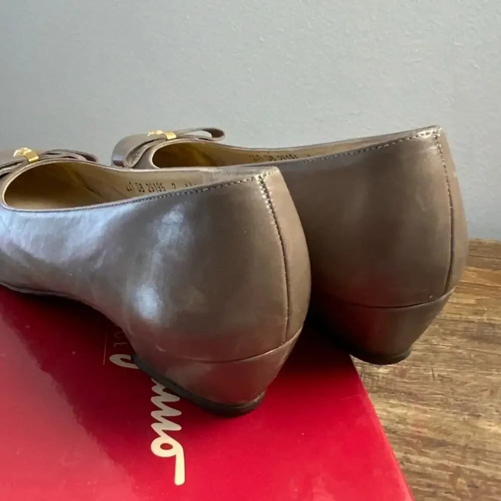 Salvatore Ferragamo Tan leather pumps‎ size 7AAAA