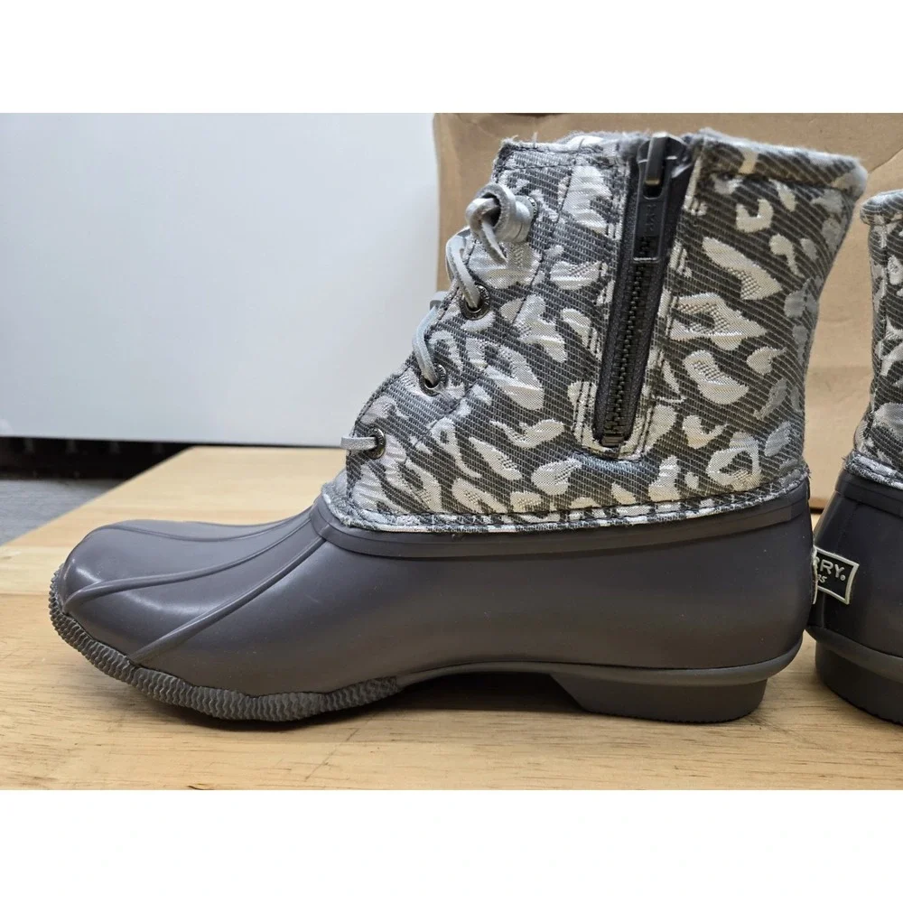 Sperry women saltwater