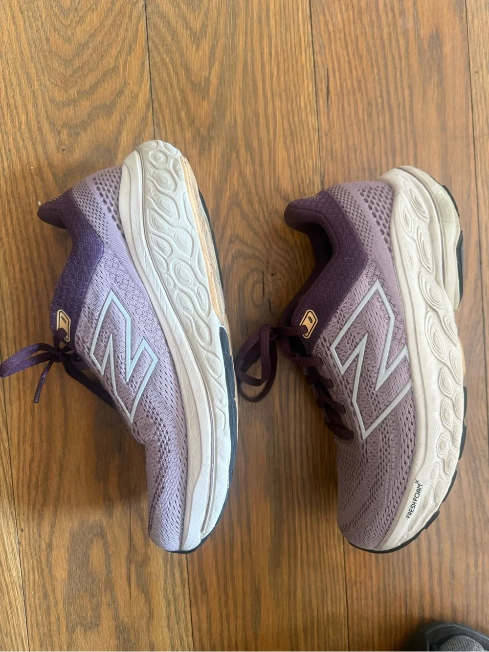 New Balance lightweight knit