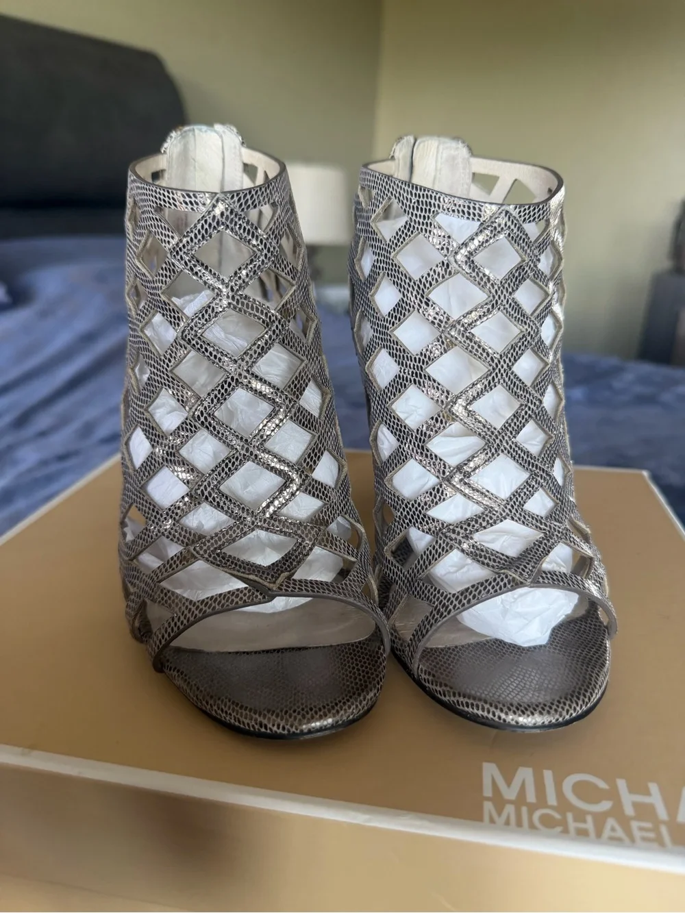 MICHAEL Michael Kors eye catching