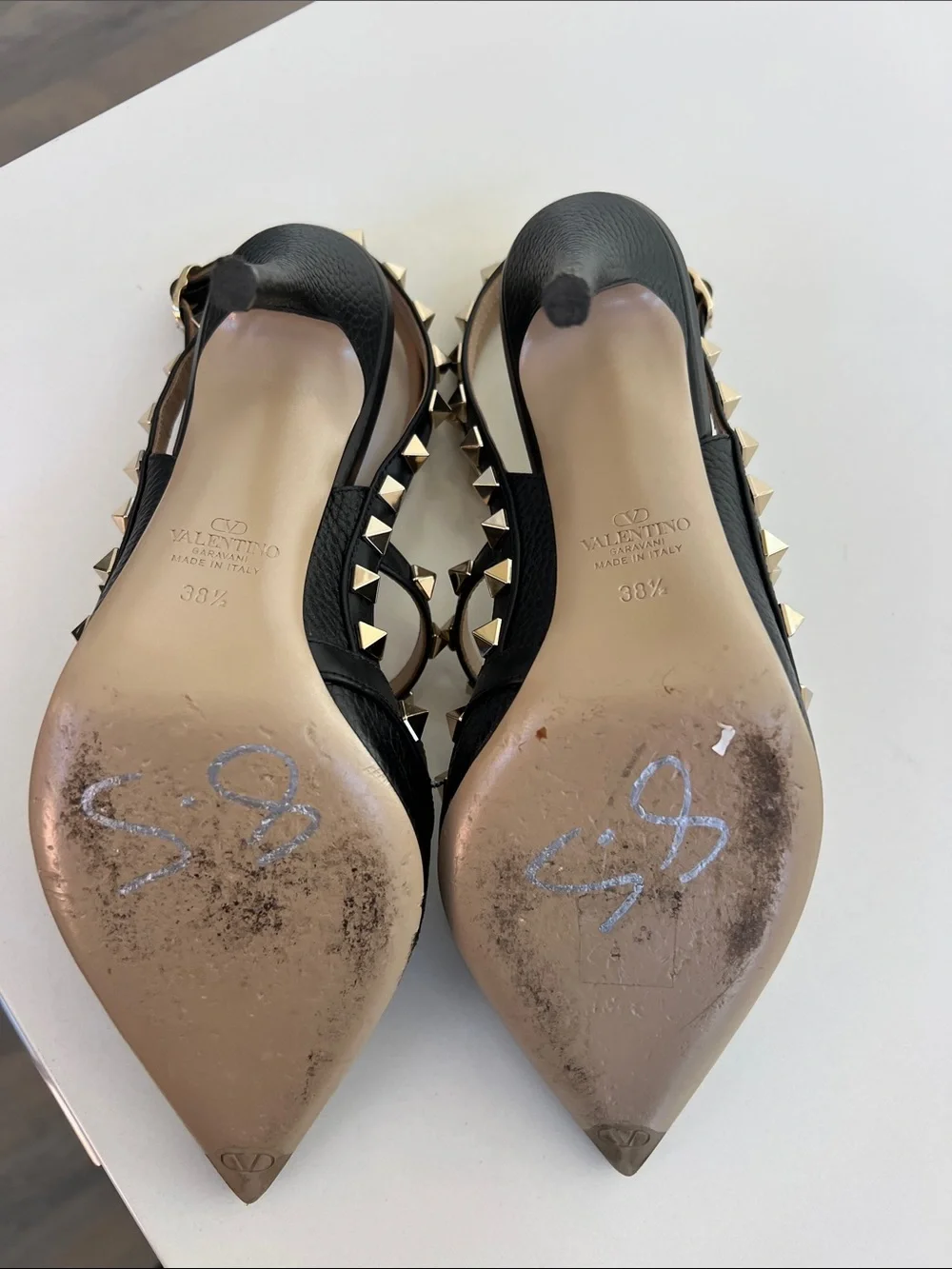 Valentino Garavani worn once
