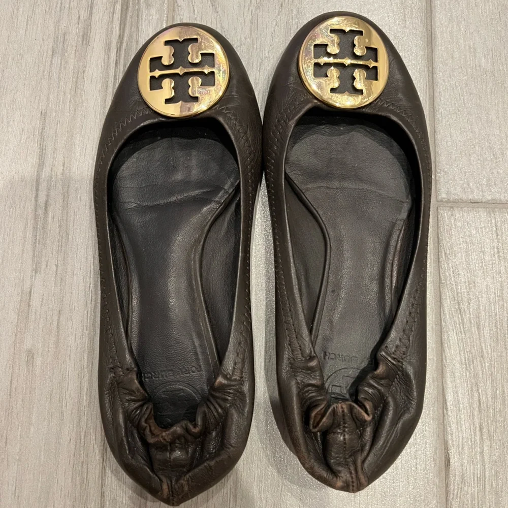 Tory Burch reposhing these