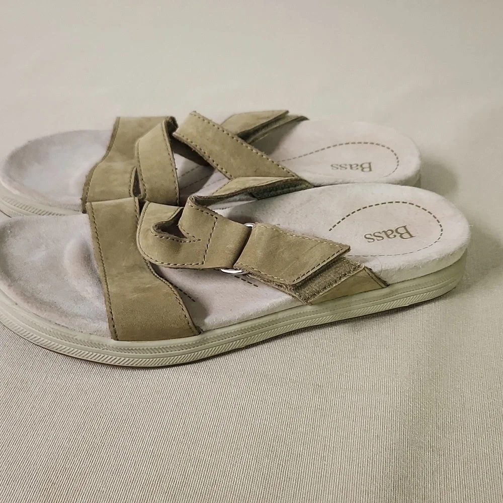Bass sturdy sandals