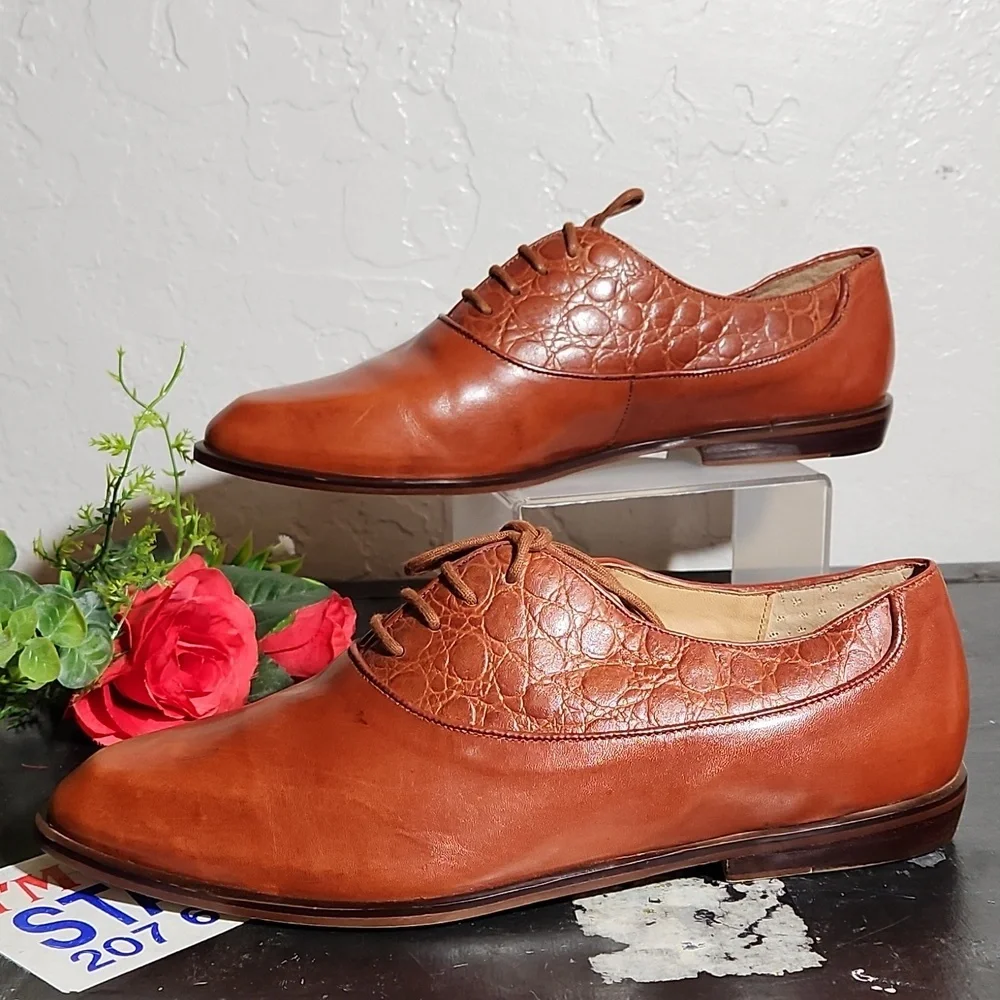 ANN MARINO Leather Embossed Women's Lace Tie Dress Shoe 8.5M