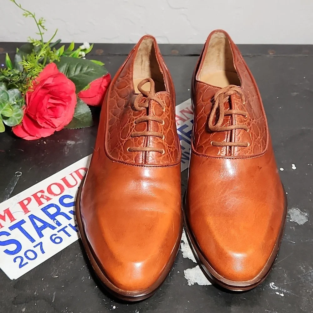 ANN MARINO Leather Embossed Women's Lace Tie Dress Shoe 8.5M
