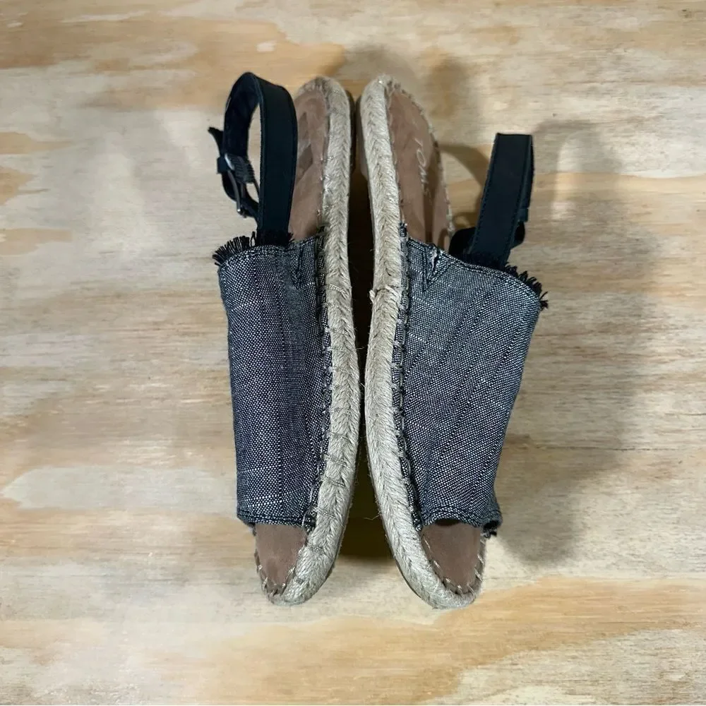 Toms sandals preowned