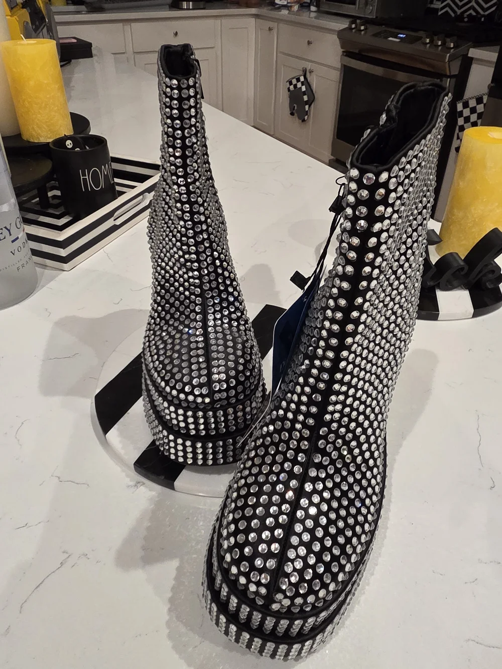 Steve Madden bold heel