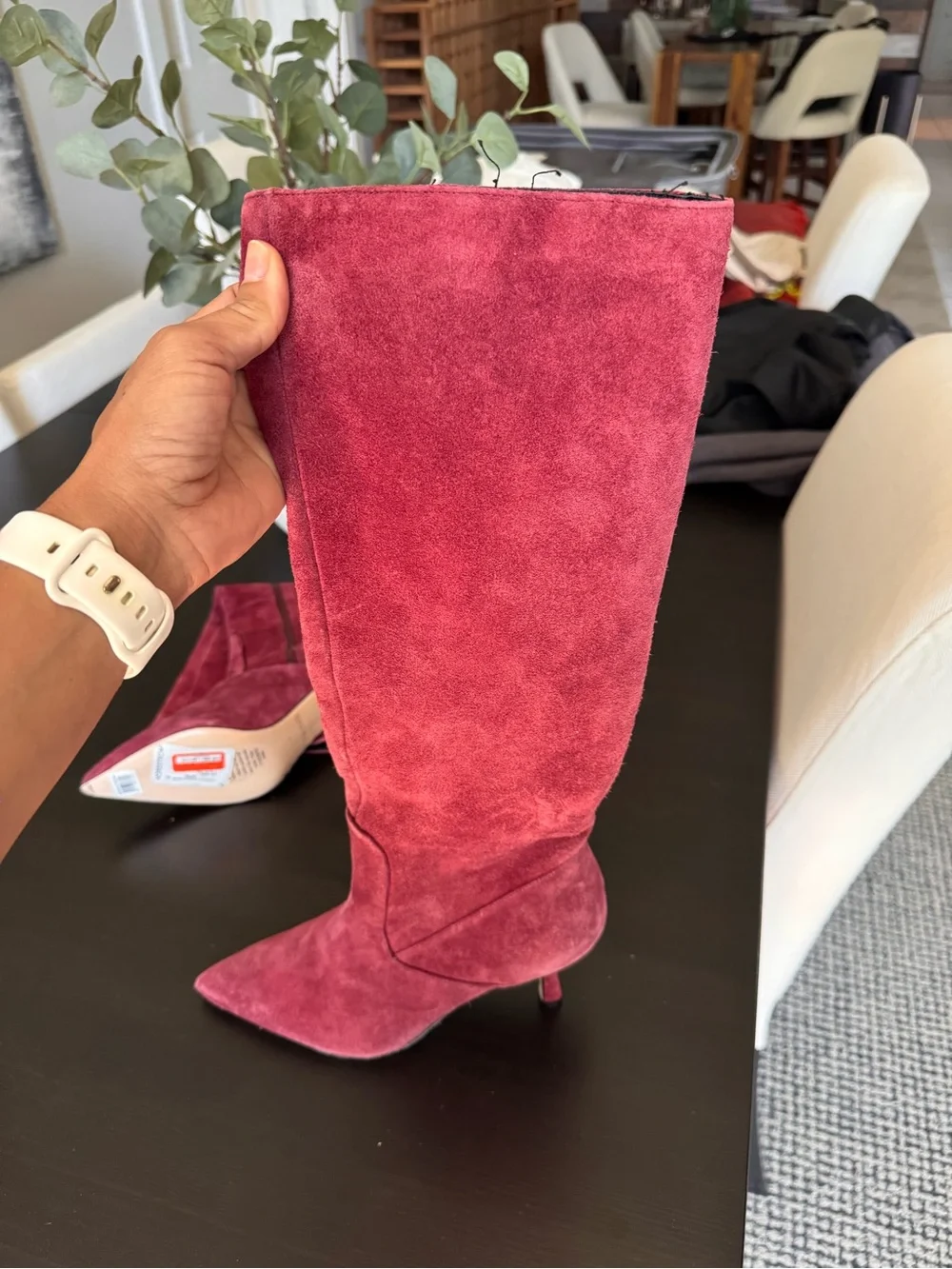 LAGENCE suede over