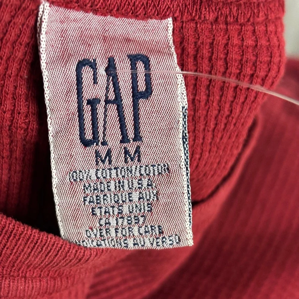 GAP vintage red