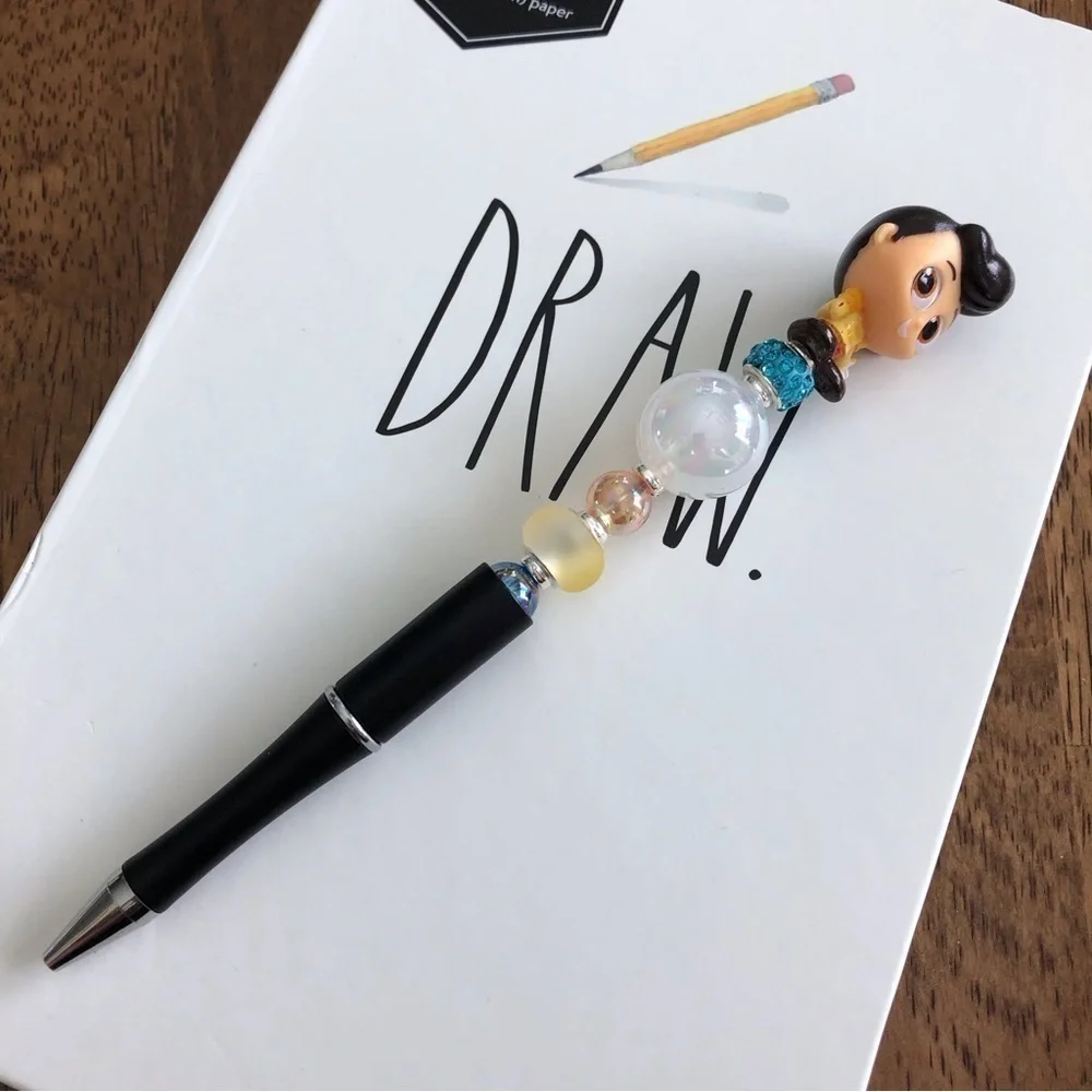 Studio 120 disney doorables