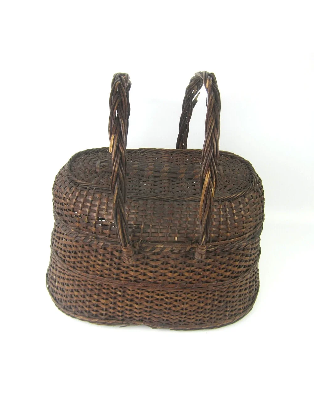 N/A vintage wicker