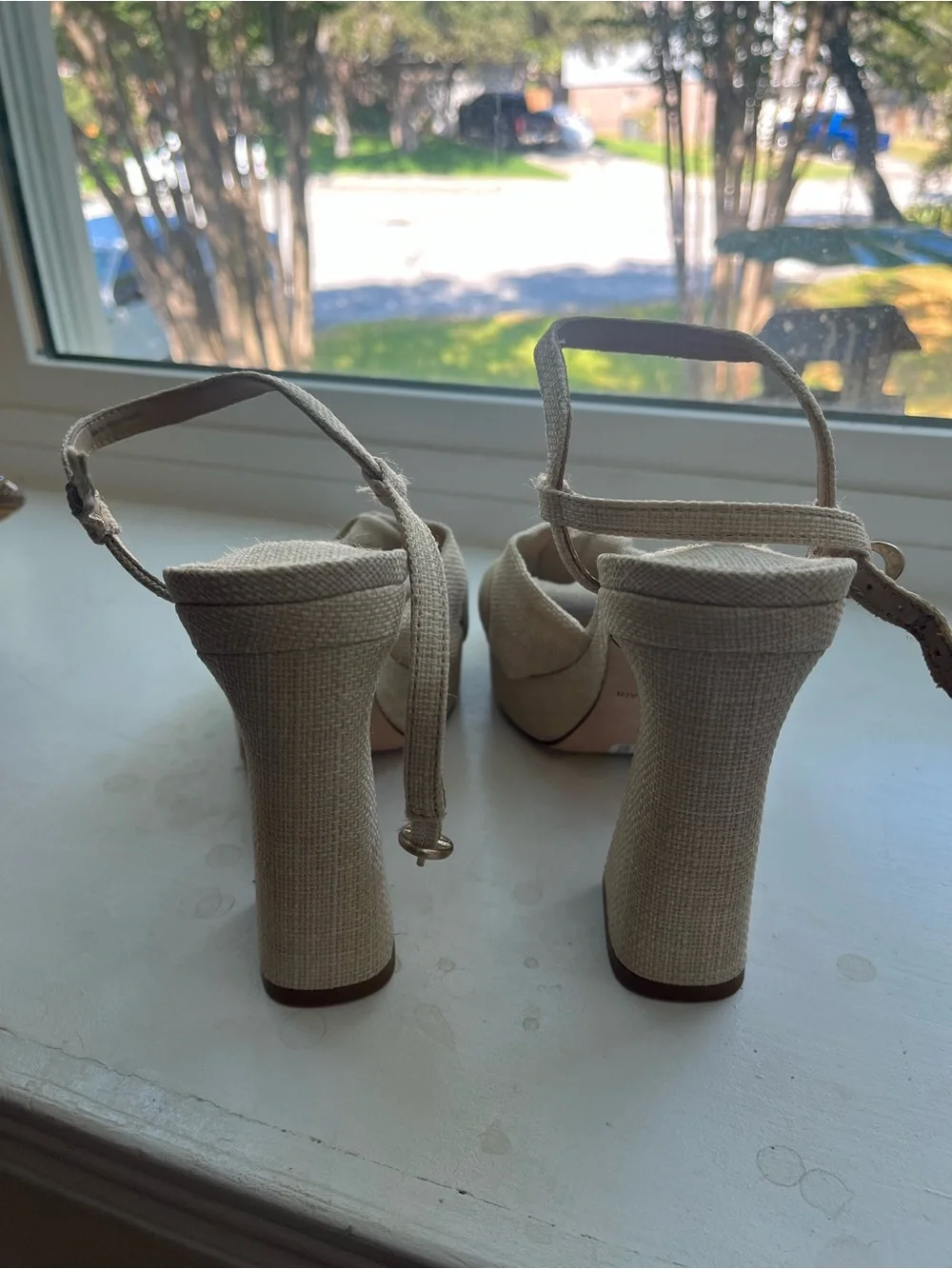 ANTONIO MELANI elegant beige
