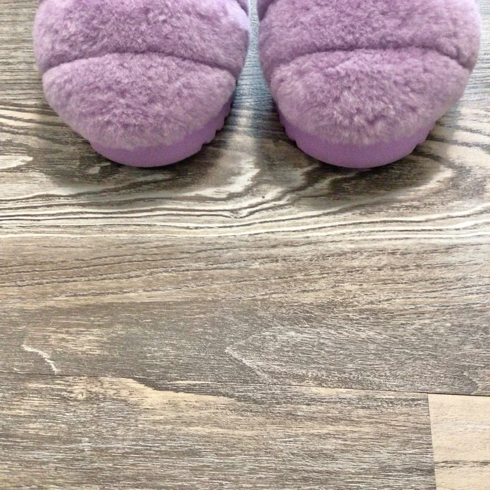 UGG super fluff